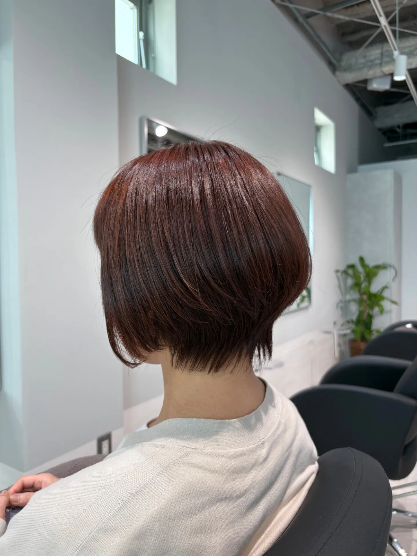 春らしいピンクベージュで白髪ぼかし◎